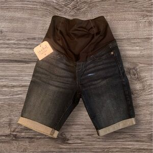 Target Isabel Women’s Maternity Blue Jean Shorts size 2 NWT